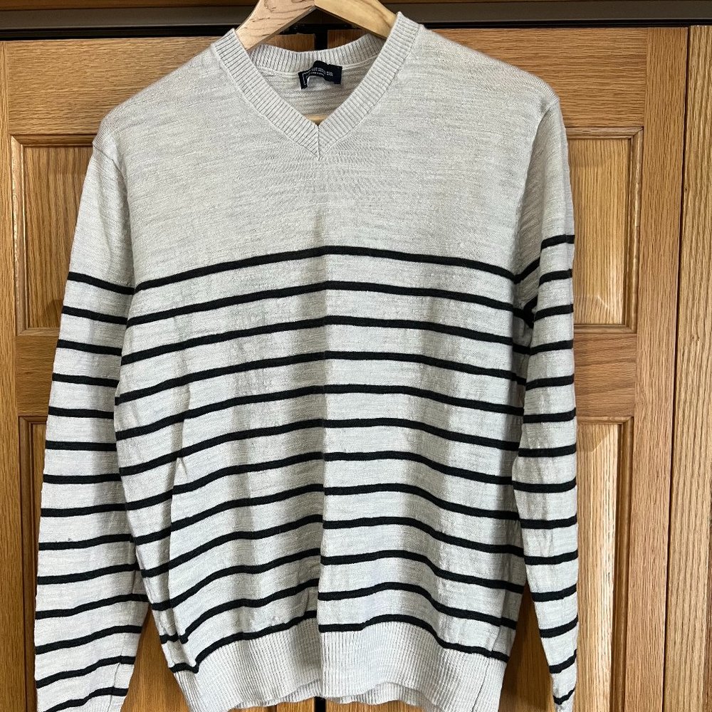 Gap Sweater - image 1
